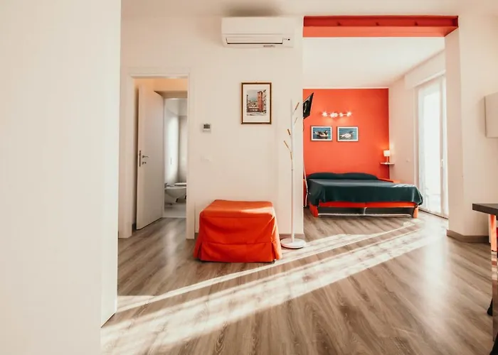 Appartamento Al 13 Rosso - Lakeside Leisure & Business Stresa