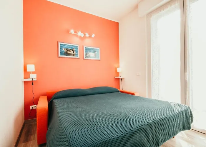 Appartamento Al 13 Rosso - Lakeside Leisure & Business